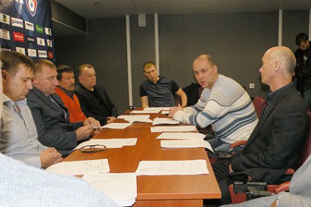 Экспертов в общественный совет по развитию физкультуры и спорта выбрали в Приморье