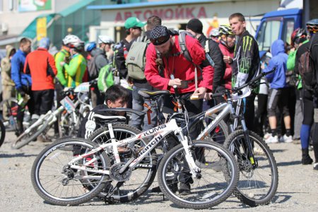 Ежегодный велопробег памяти соединил города Уссурийск и Артем