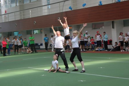 В Артеме стартует традиционный городской конкурс «Папа, мама, я – спортивная семья»