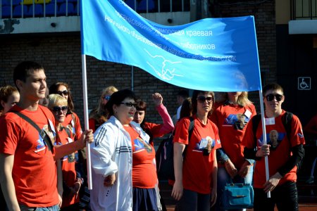 Спартакиаду профсоюзов открыло массовое шествие участников