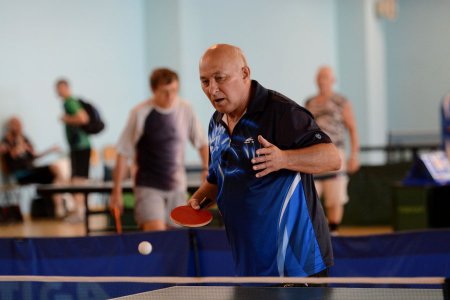 Ветераны малой ракетки встретились на турнире памяти А. Крутикова