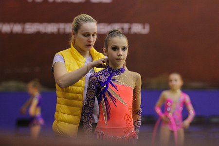 Приморские гимнастки разыгрывают путевки в сборную края
