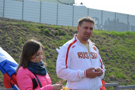 Приморские спортсмены приняли участие в первомайской демонстрации