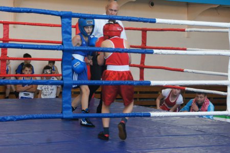 Обзор новостей спорта в Находке: бокс, армейский рукопашный бой, тяжелая атлетика