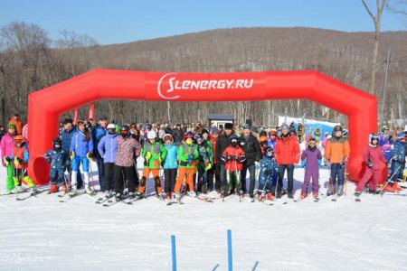 В Приморье отметили День зимних видов спорта открытием горнолыжного центра «Синяя сопка»