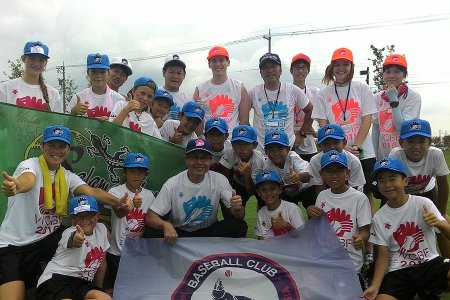 Делегация юных приморских бейсболистов и софтболисток вернулась из Японии
