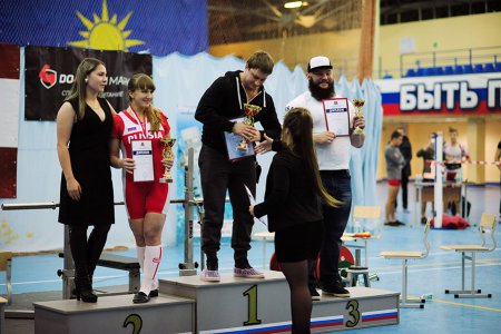 Чемпионат Приморского края по пауэрлифтингу в Артеме собрал более 140 атлетов