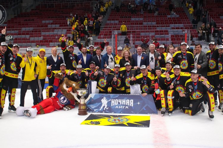 Приморский «Вольфрам» стал чемпионом Ночной хоккейной лиги и выиграл 100 миллионов рублей на строительство ледовой арены