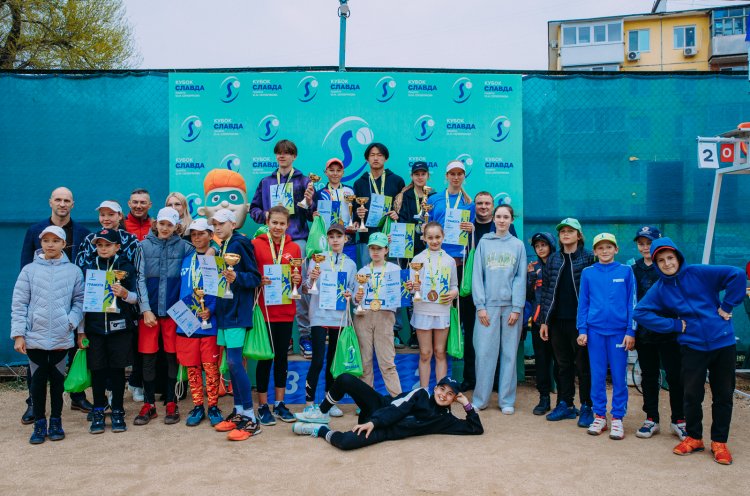 Во Владивостоке подвели итоги юношеского теннисного турнира «Кубок Славда»