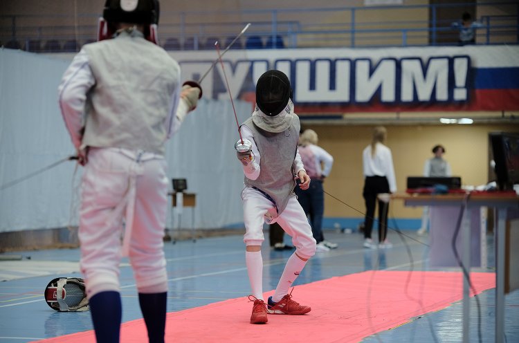Первый чемпионат Дальнего Востока по фехтованию примет столица Приморья